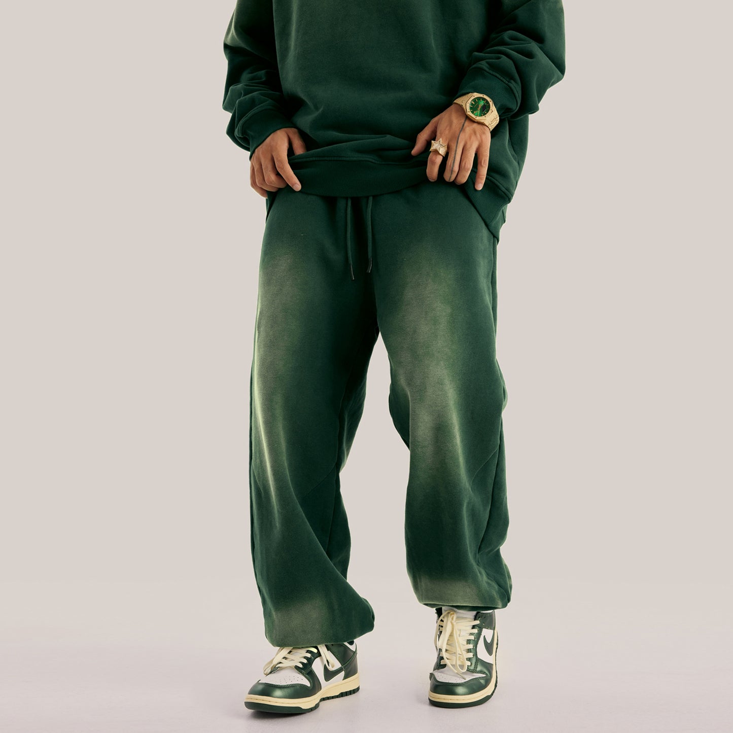 WASHY GREEN SWEATPANTS