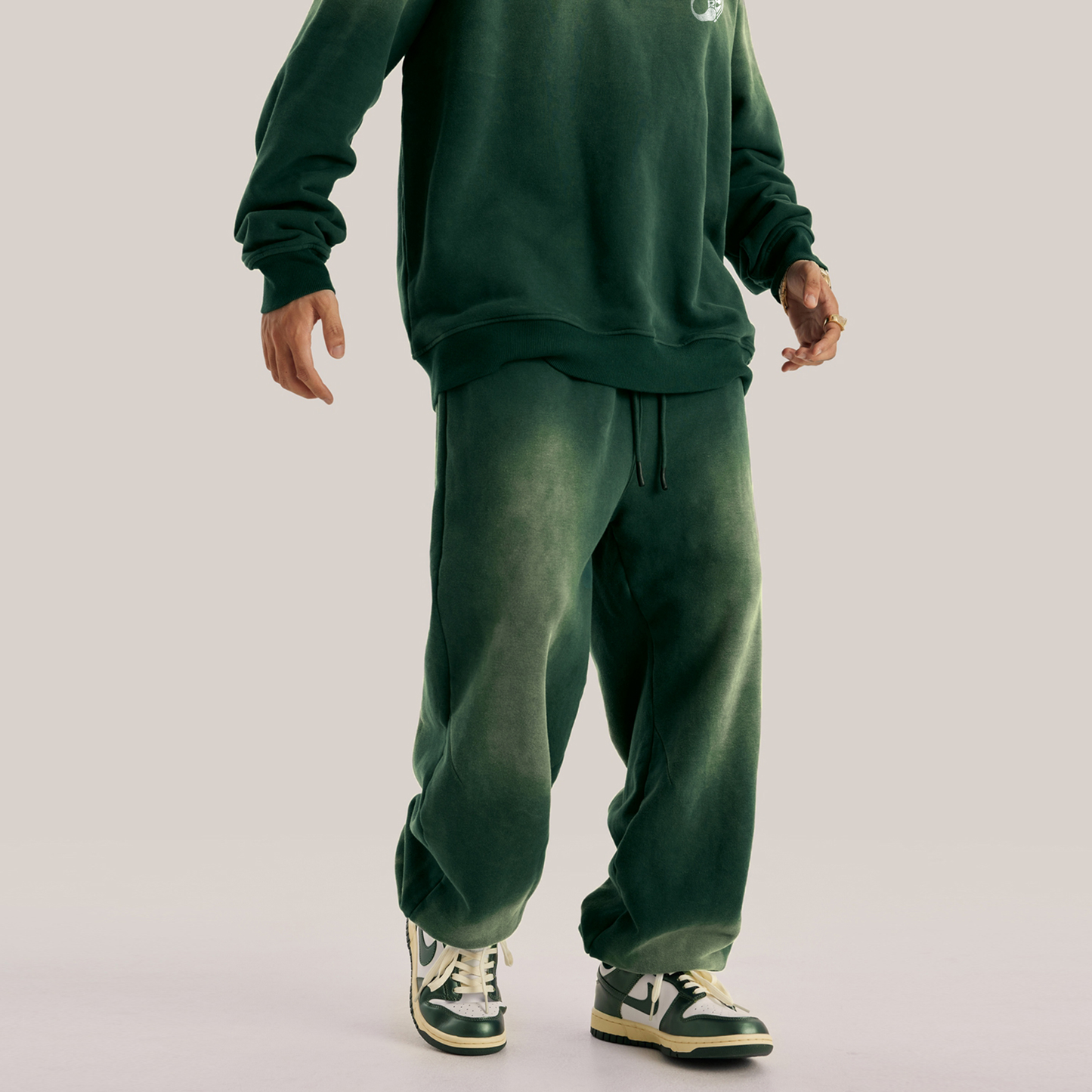 WASHY GREEN SWEATPANTS